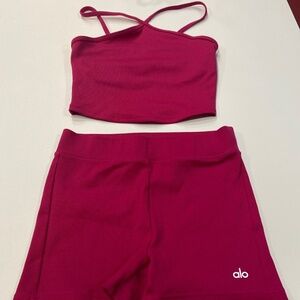 Alo yoga pink magenta crush sports bra xs biker shorts s   2 pc set